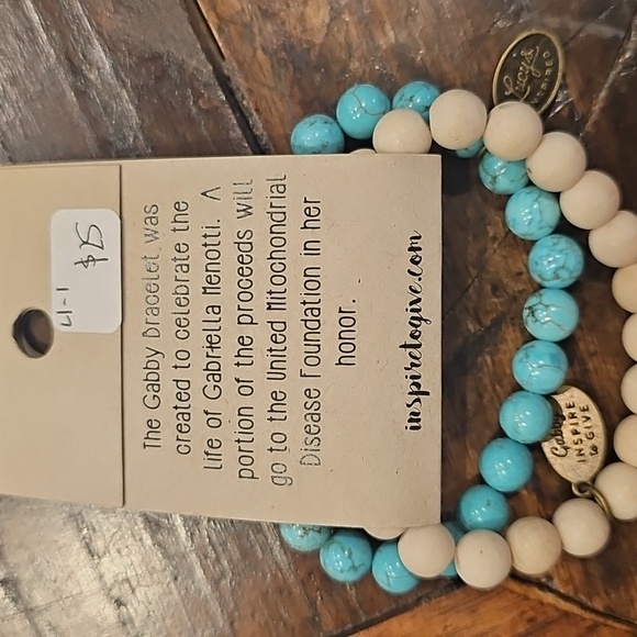 NWT Lucys "Inspire To Give" Bracelets - Picture 2 of 4